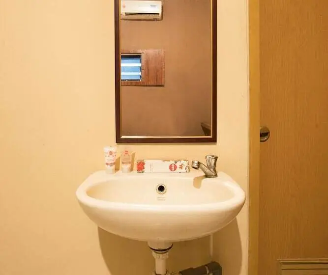 اتاق استاندارد, Guest House Gemilang Karawaci By Nusalink