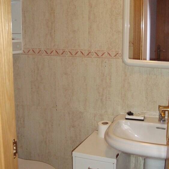 דירת שלושה חדרים, Apartamentos El Volante Ii