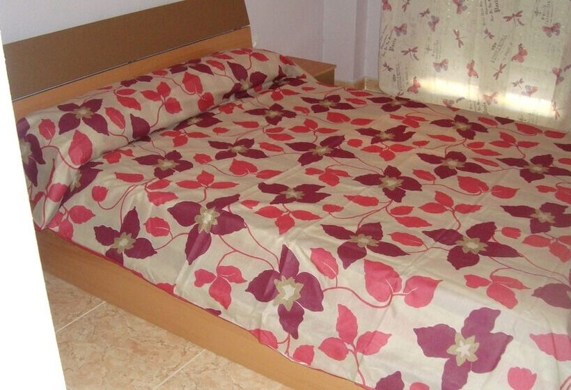 דירת שלושה חדרים, Apartamentos El Volante Ii