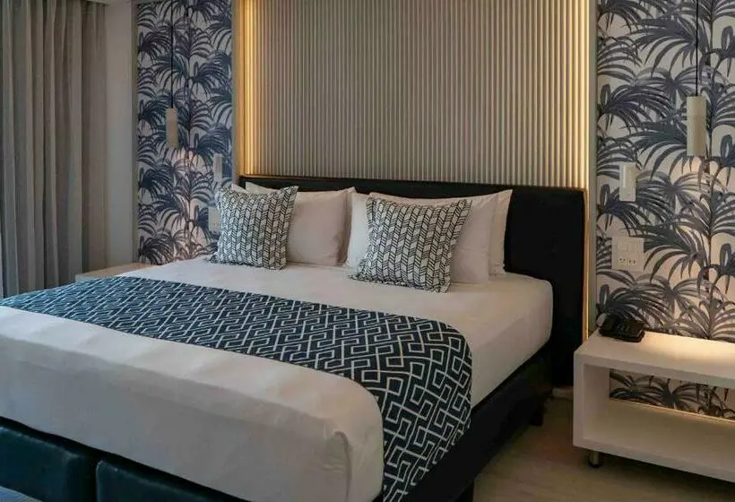 سوییت, Catalonia Grand Costa Mujeres All Suites & Spa   All Inclusive