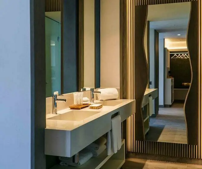 Suite with Terrace, Catalonia Grand Costa Mujeres All Suites & Spa   All Inclusive