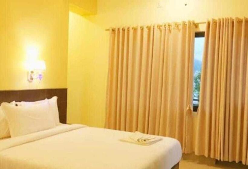 اتاق استاندارد با بالکن, K2 Pokhara