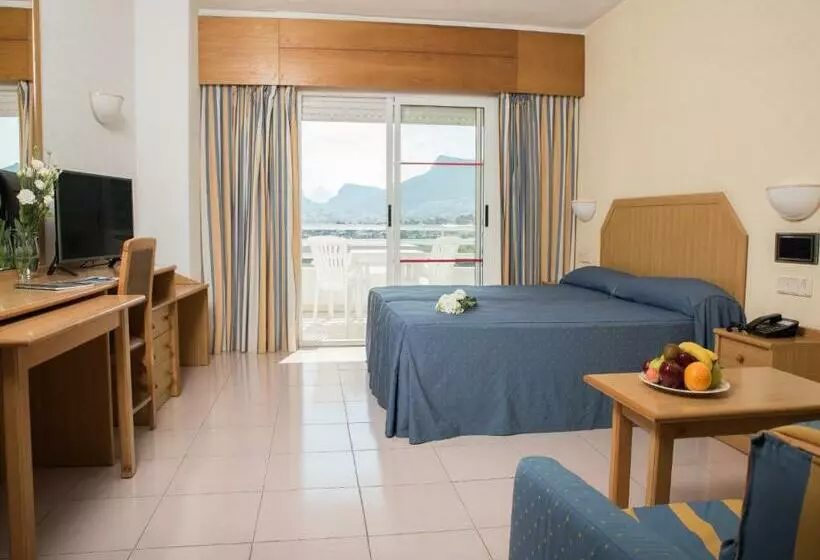 اتاق استاندارد سه نفره, AR Roca Esmeralda & Spa