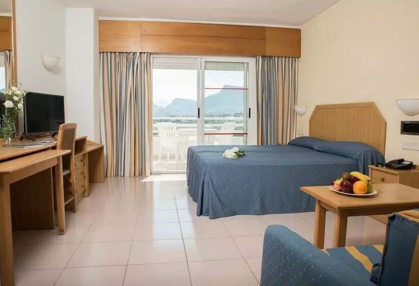 اتاق استاندارد سه نفره, AR Roca Esmeralda & Spa