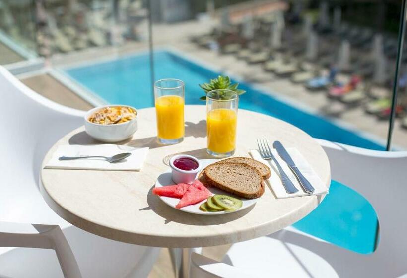 プールビュースタンダードルーム, Hipotels Don Juan