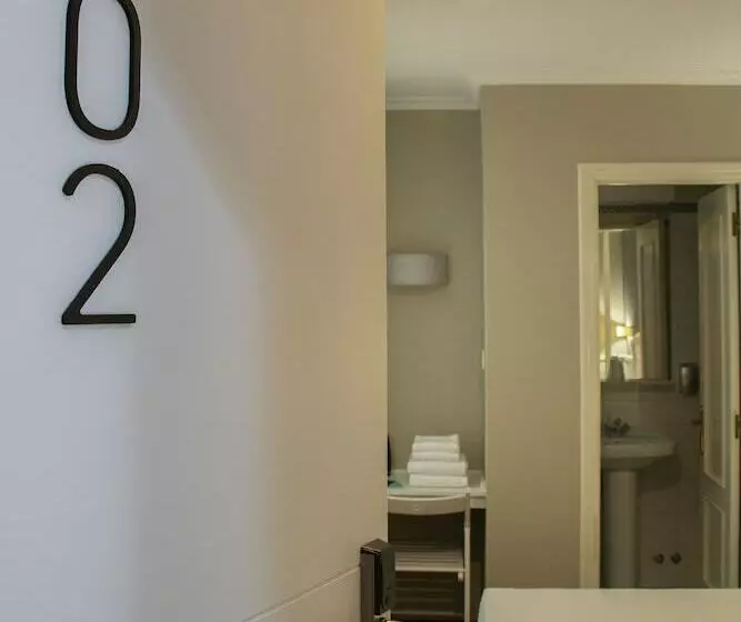 اتاق اکونومی, Alda Miramar Rooms