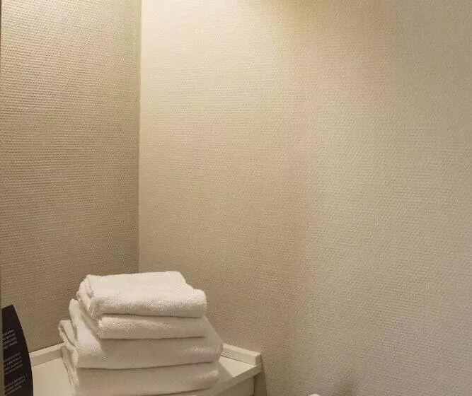 اتاق استاندارد یک نفره, Alda Miramar Rooms