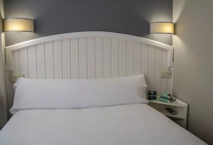 اتاق استاندارد یک نفره, Alda Miramar Rooms
