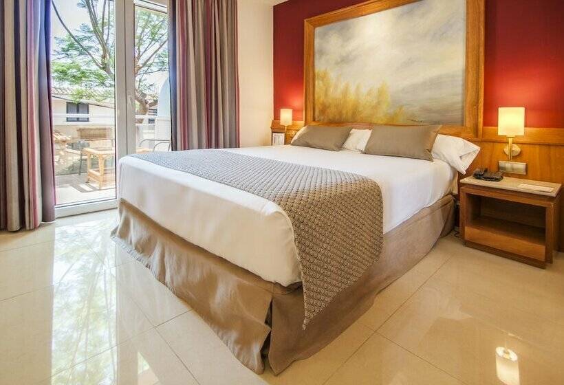 标准间, Catalonia Majorica