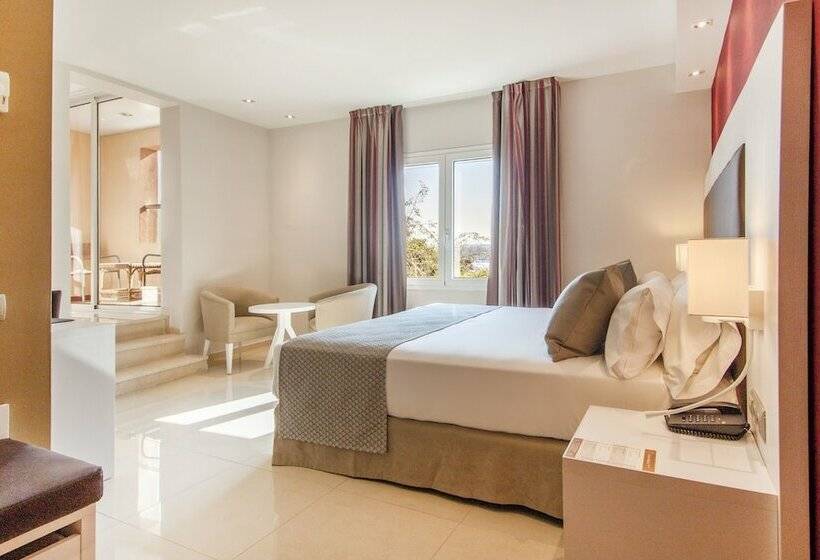 اتاق خانوادگی, Catalonia Majorica