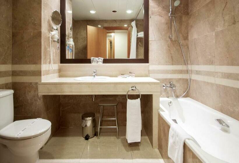 Triple Room Sea View, Catalonia Majorica