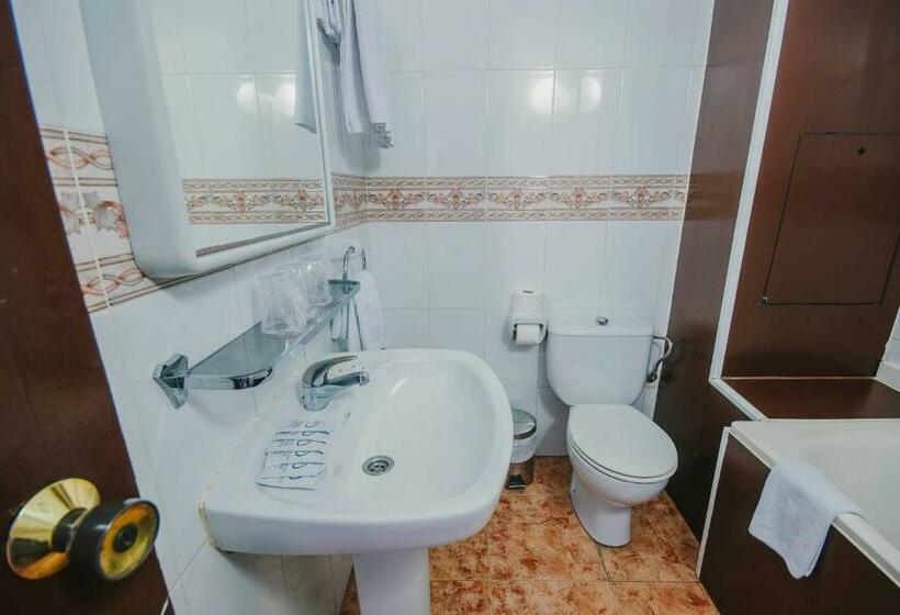 스탠다드 룸, Embajador