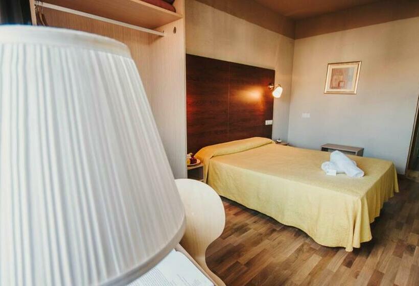 스탠다드 룸, Embajador