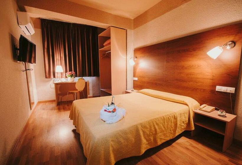 스탠다드 룸, Embajador