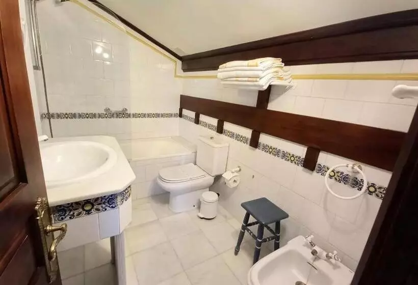 Habitació Estàndard, Eutimio