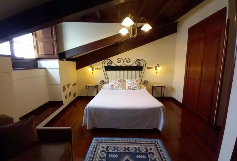 Habitació Estàndard, Eutimio