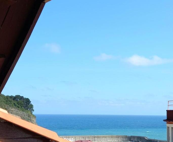 غرفة قياسية فردية, Eutimio