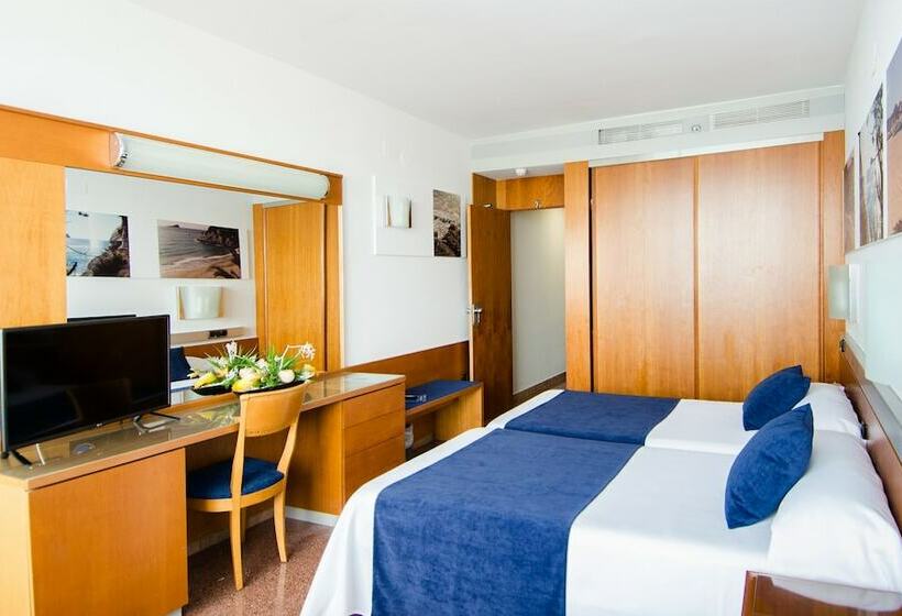 标准三人间, Gran Hotel Bali & Spa