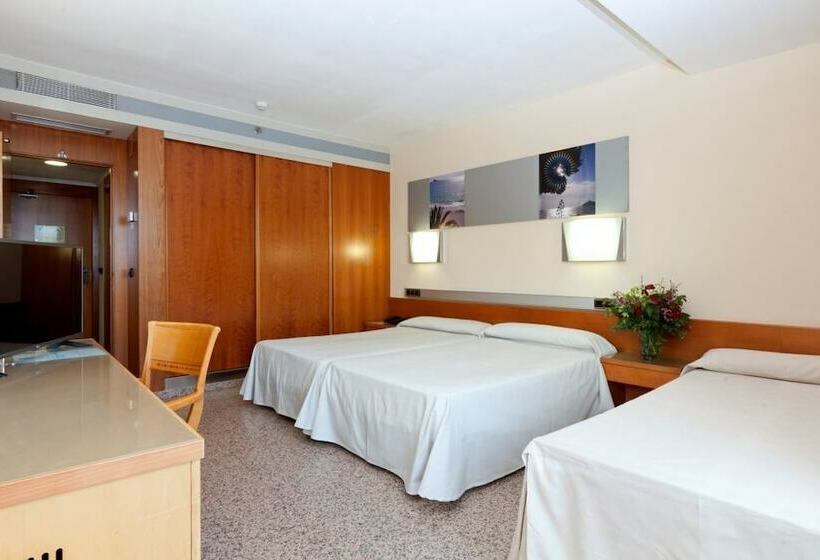 标准三人间, Gran Hotel Bali & Spa