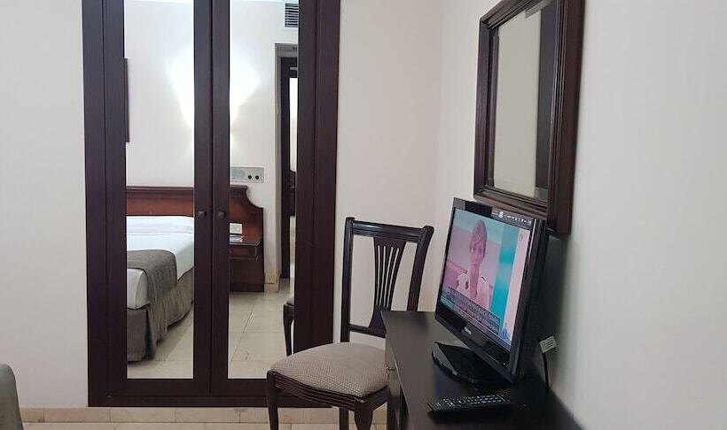 标准间, Gran Hotel Paraiso