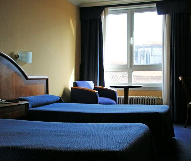 غرفة قياسية, Gran Regente