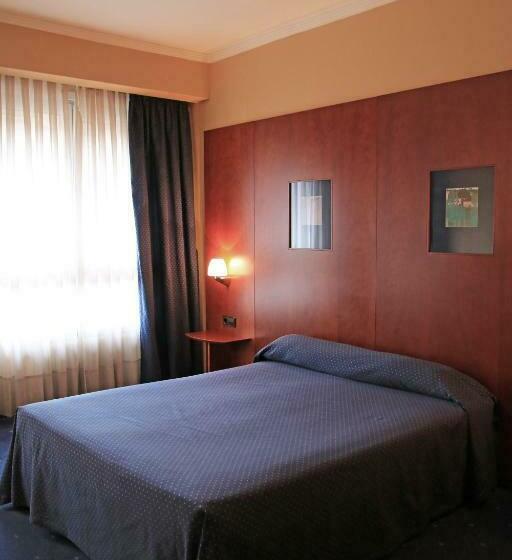 غرفة قياسية فردية, Gran Regente