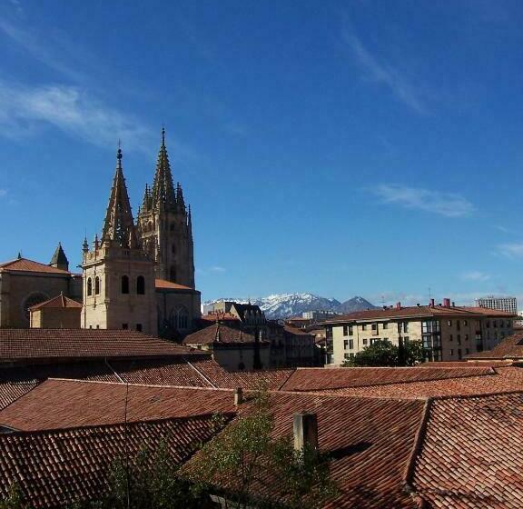 غرفة كلوب, Gran Regente