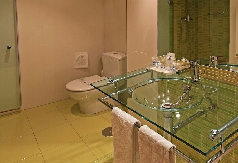 غرفة كلوب, Gran Regente