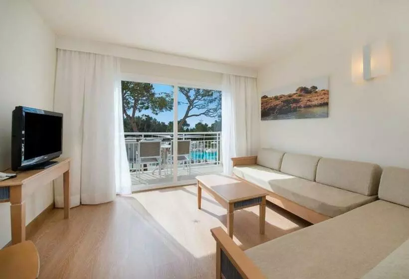 اتاق خانوادگی, Iberostar Waves Club Cala Barca