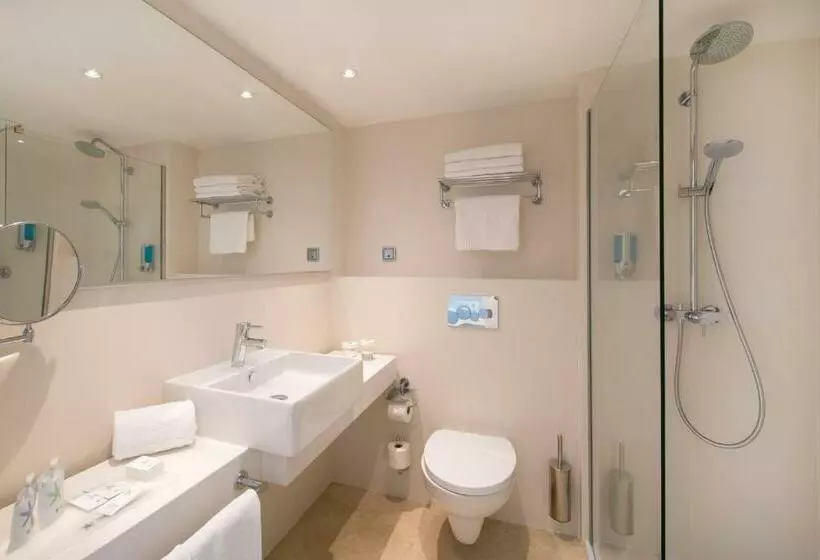 اتاق خانوادگی, Iberostar Waves Club Cala Barca