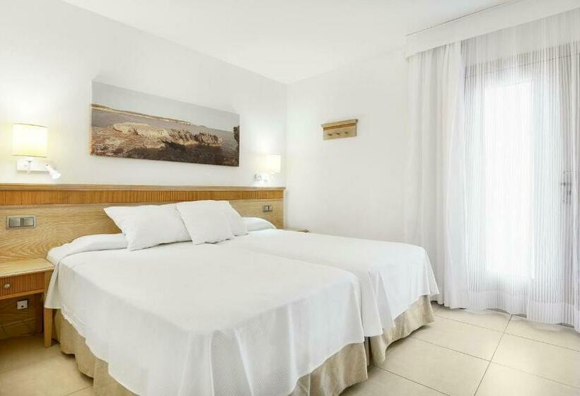 ベーシックファミリールーム, Iberostar Waves Club Cala Barca