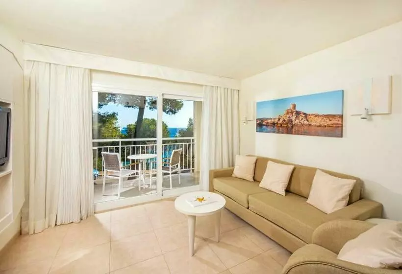 سوییت جونیور, Iberostar Waves Club Cala Barca