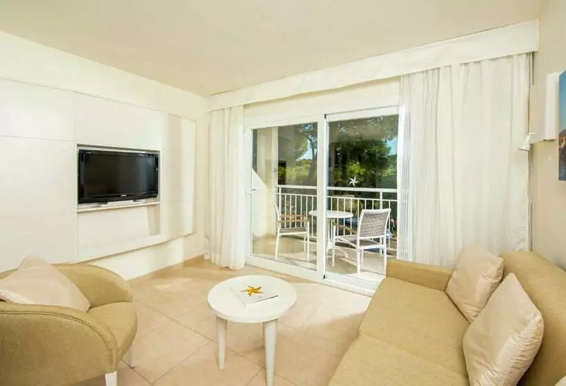 سوییت جونیور, Iberostar Waves Club Cala Barca