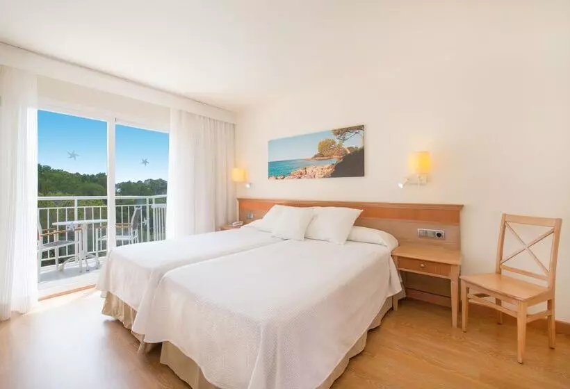 Standardzimmer mit seitlichem Meerblick, Iberostar Waves Club Cala Barca