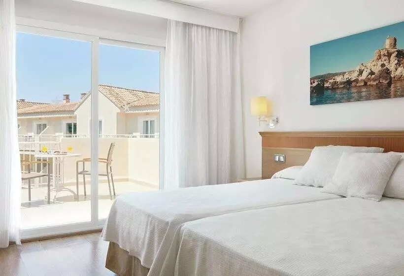 Superior-Zimmer, Iberostar Waves Club Cala Barca