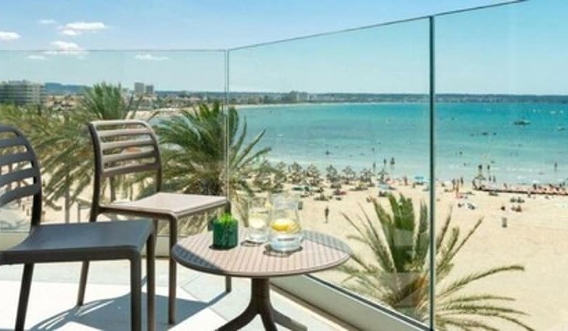 스탠다드 룸 바다 전망, Las Arenas