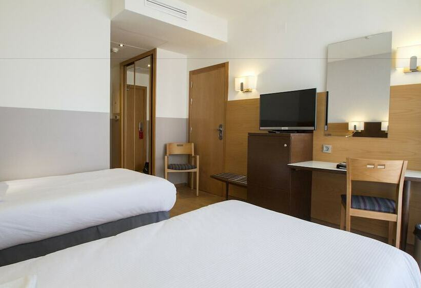 غرفة قياسية مزوَّدة بتراس, Madeira Centro