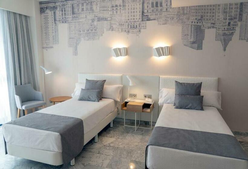 غرفة سوبيريور مزوَّدة بتراس, Madeira Centro