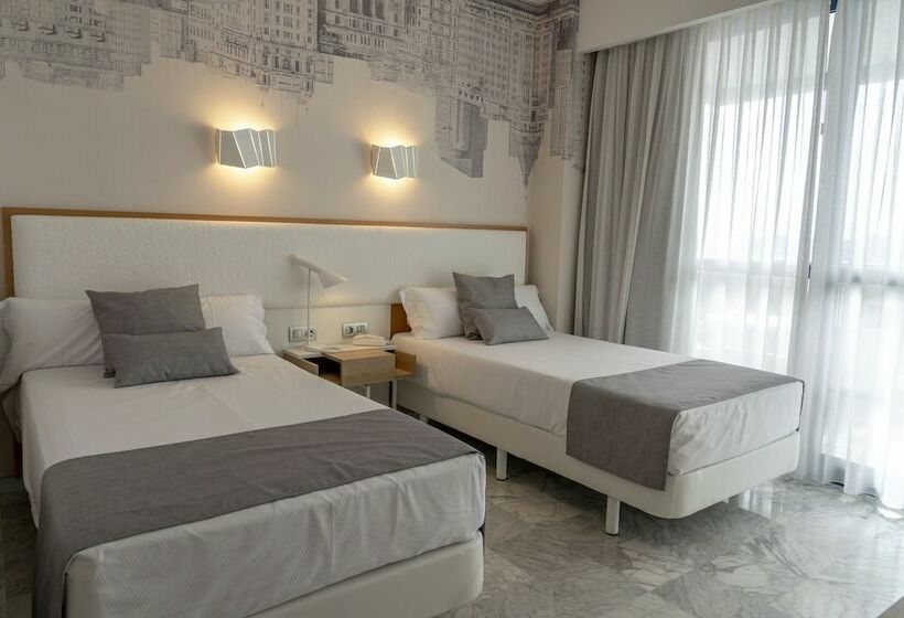 غرفة سوبيريور مزوَّدة بتراس, Madeira Centro