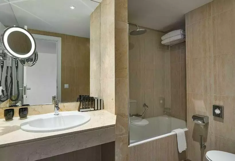 اتاق خانوادگی, Melia Palma Marina