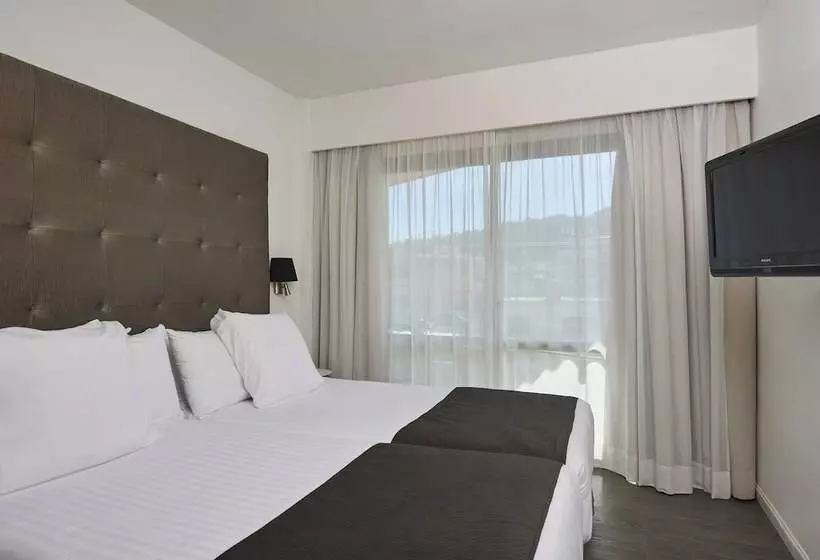 اتاق خانوادگی, Melia Palma Marina