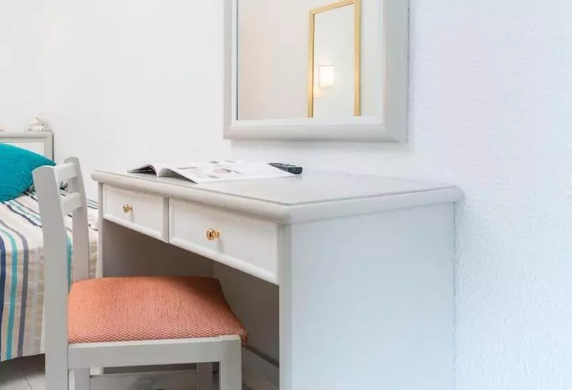 Standardzimmer Stadtblick, More
