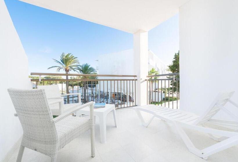 Номер Стандарт Индивидуальный, More