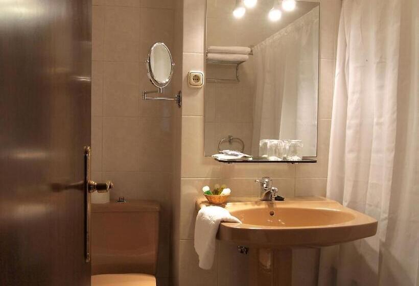 اتاق استاندارد, Palacio Arias