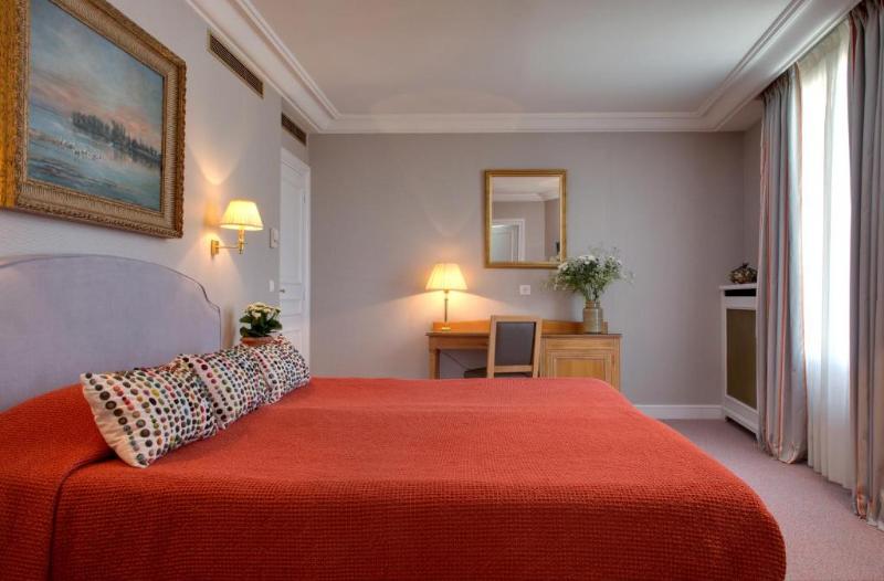 اتاق استاندارد یک نفره, Playalinda