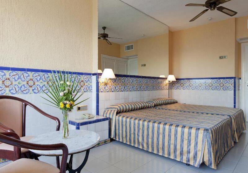 חדר סטנדרט, Playalinda