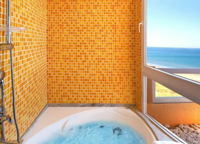 اتاق استاندارد سه نفره, Playas De Guardamar