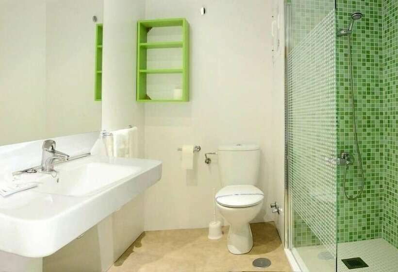 スタンダードシングルルーム, Prince Park