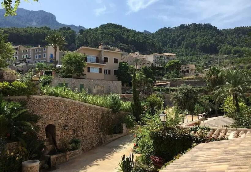 Quarto Estandar Vista Montanha, Sa Coma