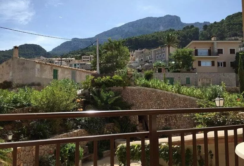 Quarto Estandar Vista Montanha, Sa Coma